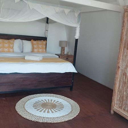 Villa Olivia Seminyak  Luaran gambar